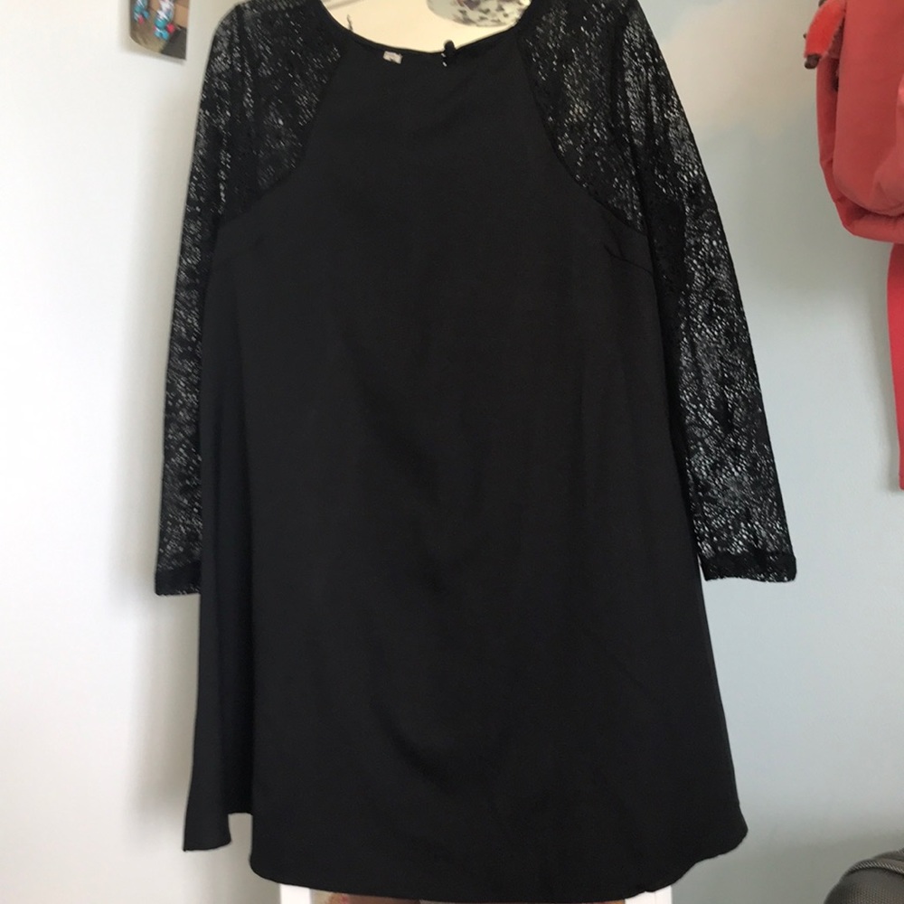 Black short dress